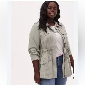 Torrid Twill Lace-Up Back Anorak- Sage Green Women’s 3X
